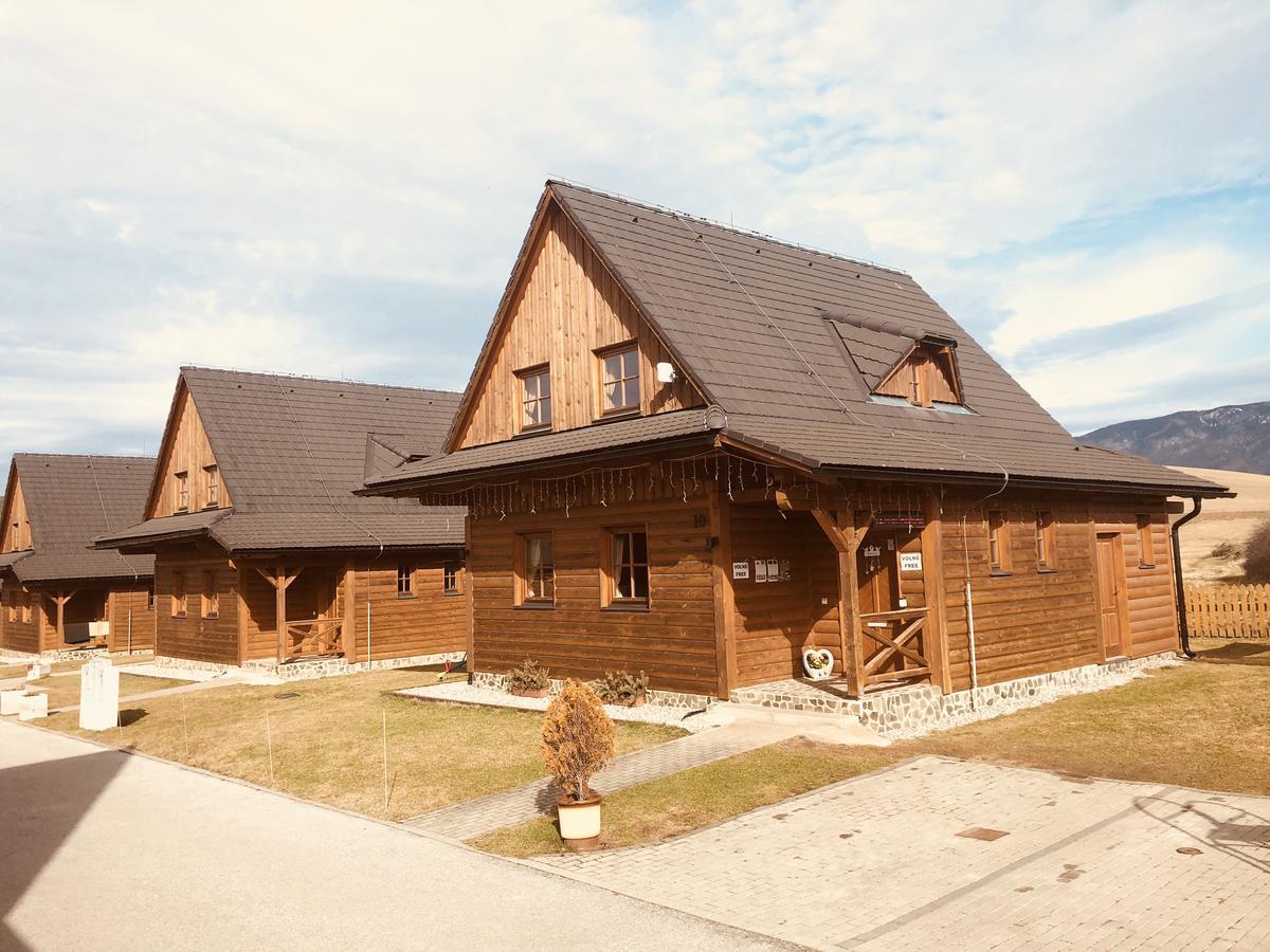 Chatyliptov-Drevenice Liptovsky Trnovec V Srdci Liptova Kültér fotó